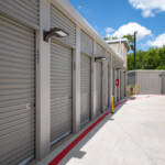 Closeup Units 175